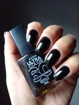 Esmalte preto Esmalte preto