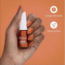 Esmalte Risque Comigo Ninguem Cobre Metalico Voltei 8ml Esmalte Risque Comigo Ninguem Cobre Metalico Voltei 8ml