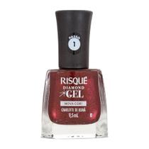 Esmalte Vermelho Risqué Diamond Gel Charlotte De Romã Metálico 9,5 ml
