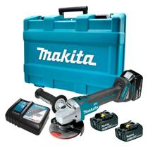 Esmerilhadeira Angular DGA504RFE Makita 5'' 125mm 18V com 2 Baterias Carregador Disco e Maleta Esmerilhadeira Angular DGA504RFE Makita 5'' 125mm 18V com 2 Baterias Carregador Disco e Maleta