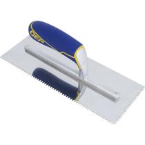Espátula QEP Comfort Grip em aço inoxidável com entalhe em V 4,8x4 mm