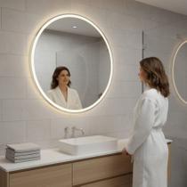 Espelho com Touch e Led 3 Cores 80x80 Jateado de Parede para Banheiro