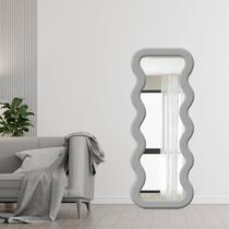 Espelho de Chão New York Bouclê 68cm X 180cm Cinza