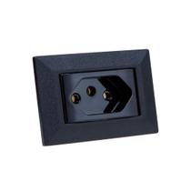 Espelho de Tomada Simples Chanfrado com 1 Tomada 20A Preto