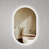 Espelho Lapidado Oval Iluminado com led frio - 50x80cm