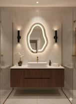 Espelho organico 70x50 com jato e botão touch 3 tons de led