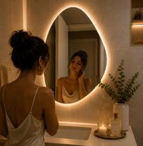 Espelho Orgânico Decorativo Lapidado com LED 90x65 cm E02 para Sala, Quarto, Banheiro, Cozinha, 3000K 220v (LED QUENTE) Espelho Orgânico Decorativo Lapidado com LED 90x65 cm E02 para Sala, Quarto, Banheiro, Cozinha, 3000K 220v (LED QUENTE)