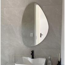 Espelho Orgânico Decorativo Sem Moldura 50cm por 60cm. Ideal Para Hotéis, Motéis, Domicílicios, Escritórios.