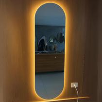 Espelho Oval com LED 150x40cm Luz Quente e Fria Bivolt Vidro para Banheiro Quarto Sala Espelho Oval com LED 150x40cm Luz Quente e Fria Bivolt Vidro para Banheiro Quarto Sala