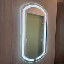 Espelho Oval Jateado Transparência LED Frontal Luz Botão Touch Por Toque Duas Opções De Cor Espelho Oval Jateado Transparência LED Frontal Luz Botão Touch Por Toque Duas Opções De Cor