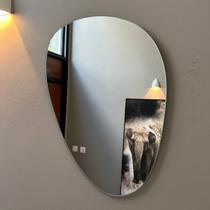 Espelho Para Sala de Estar Vertical Orgânico Lapidado 51cm