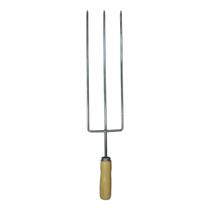 Espeto Triplo 60 Cm Para Peças Inteiras Largura 14 Cm Espeto Triplo 60 Cm Para Peças Inteiras Largura 14 Cm