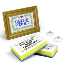 Esponjas de cozinha genuínas Fred Subversive R, versão R com moldura Esponjas de cozinha genuínas Fred Subversive R, versão R com moldura