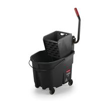 Espremedor e balde de esfregão Rubbermaid WaveBrake 35L pretos Espremedor e balde de esfregão Rubbermaid WaveBrake 35L pretos