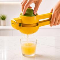 Espremedor Limão Laranja Frutas Manual Giratório Sem Sujeira Cor:2 Unidades Espremedor Limão Laranja Frutas Manual Giratório Sem Sujeira Cor:2 Unidades