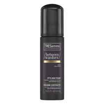 Espuma modeladora TRESemmé Curl Revive 147 ml