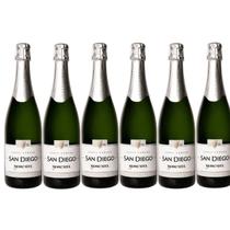 Espumante Moscatel Branco San Diego 750mL Caixa 6Un Espumante Moscatel Branco San Diego 750mL Caixa 6Un