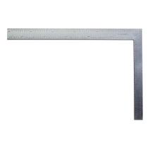 Esquadro de Aço para Carpinteiro 45-600 com Graduação em mm e Polegadas Stanley Esquadro de Aço para Carpinteiro 45-600 com Graduação em mm e Polegadas Stanley