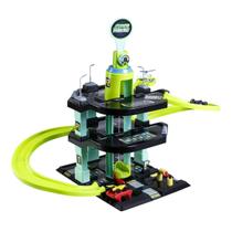 Estacionamento lava rapido oficina 2 carrinhos e helicoptero Estacionamento lava rapido oficina 2 carrinhos e helicoptero