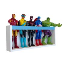 Estante de brinquedos organizador de bonecos super heróis Marvel, Barbie Nicho decorativo colorido para quarto infantil de menino MDF 55cm