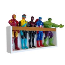 Estante de brinquedos organizador de bonecos super heróis Marvel, Barbie Nicho decorativo colorido para quarto infantil de menino MDF 55cm Estante de brinquedos organizador de bonecos super heróis Marvel, Barbie Nicho decorativo colorido para quarto infantil de menino MDF 55cm