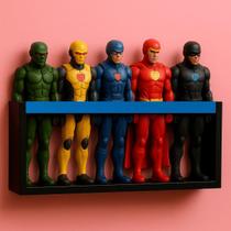 Estante de brinquedos Prateleira organizadora de bonecos super heróis, Marvel, bonecas Barbie Nicho decorativo de quarto infantil MDF Preto 55cm