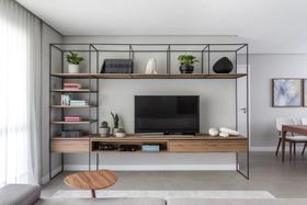 Estante decorada em metal