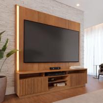 Estante e Home Theater Ripado para TV até 75 Polegadas com 200cmx198,2cm Led 2 Portas Jordão Marrom Freijó Estante e Home Theater Ripado para TV até 75 Polegadas com 200cmx198,2cm Led 2 Portas Jordão Marrom Freijó