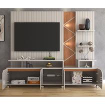 Estante Home Cross para TV até 55 Polegadas 4 Portas Prateleiras Luz Led e Rodízio Off White/Jequitibá - Lukaliam