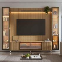 Estante para TV até 85 Polegadas com 2 Cristaleiras Vidro Reflecta 100% MDF com Led Lincoln Float 291cm Estante para TV até 85 Polegadas com 2 Cristaleiras Vidro Reflecta 100% MDF com Led Lincoln Float 291cm