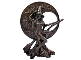 Estatua Bruxa Na Lua Com Vassoura Magia Wicca - 19cm Resina