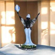 Estátua de Iemanjá em Resina 18cm - Rainha do Mar e Protetora das Famílias Estátua de Iemanjá em Resina 18cm - Rainha do Mar e Protetora das Famílias