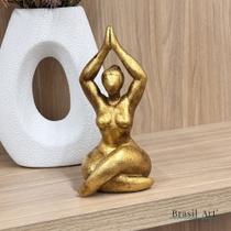 Estátua Decorativa Mulher Ioga em Resina Estátua Decorativa Mulher Ioga em Resina