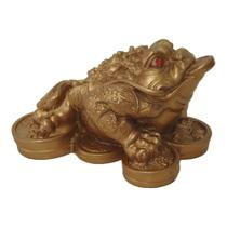 Estátua dourada do sapo Lucky Money do Feng Shui de três pernas
