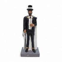 Estátua Exu Capa Preta Branco Proteção nos Caminhos 16 cm