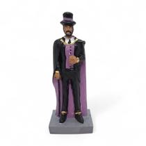 Estátua Exu Capa Preta Roxo Proteção Total nos Caminhos 16cm Estátua Exu Capa Preta Roxo Proteção Total nos Caminhos 16cm
