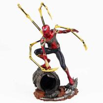 Estatua Homen Aranha Iron Spider Avengers Infinity War Estatua Homen Aranha Iron Spider Avengers Infinity War