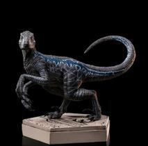 Estátua - velociraptor blue b - jurassic world - IRON STUDIOS