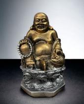 Estatueta Buda Chinês Na Flor De Lótus Resina Fortuna Sorte - Dr Decorações