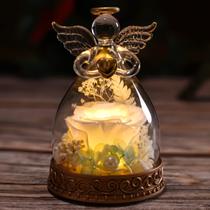 Estatueta de anjo de rosa real preservada em vidro com luz LED Estatueta de anjo de rosa real preservada em vidro com luz LED