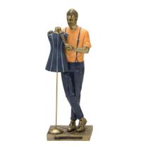 Estatueta Decorativa Estilista Masc Em Resina - Espressione