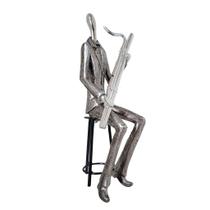 Estatueta Decorativa Músico Flautista Sentado Prateado 27cm - MCD
