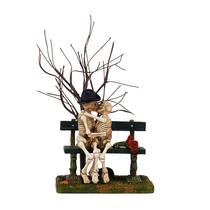 Estatueta Department 56 Halloween Kiss of Death - Resina 14,5cm