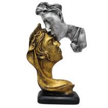 Estatueta Enfeite Casal Namorados Apaixonados Decoração Sala Alma Gêmeas Estatueta Enfeite Casal Namorados Apaixonados Decoração Sala Alma Gêmeas