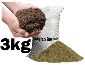 Esterco bovino curtido puro sem terra para hortas de verduras, plantas e jardins Esterco bovino curtido puro sem terra para hortas de verduras, plantas e jardins