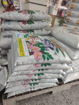 Esterco de Aves Galinha Frango Adubação Orgânica Natural Hortas Plantas Vasos Jardim Fertilizantes Esterco de Aves Galinha Frango Adubação Orgânica Natural Hortas Plantas Vasos Jardim Fertilizantes