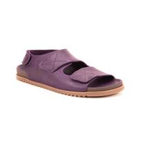 Esther com Toque Em Roxo e Conforto em Couro