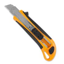 Estilete P-800 Seller Emborrachado com Trava Segura e Lâmina 18mm - Unitário Estilete P-800 Seller Emborrachado com Trava Segura e Lâmina 18mm - Unitário