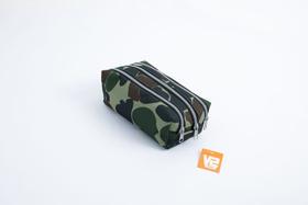 Estojo 3 Zíperes Nylon Camuflado, 100 unidades Estojo 3 Zíperes Nylon Camuflado, 100 unidades