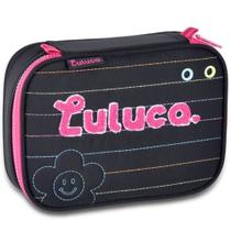 Estojo Box 100 Pens em Nylon OFICIAL LULUCA LU24612 Estojo Box 100 Pens em Nylon OFICIAL LULUCA LU24612